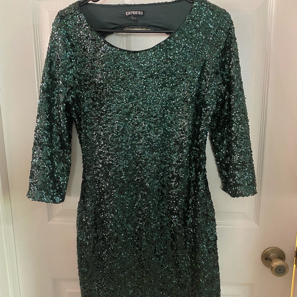 Express size 4 gently used